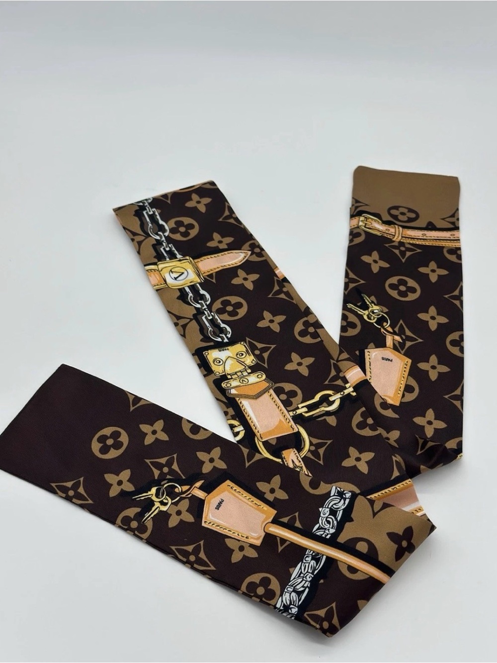 Lock And Chain Patterned Twilly Bag Scarf Brown Gold